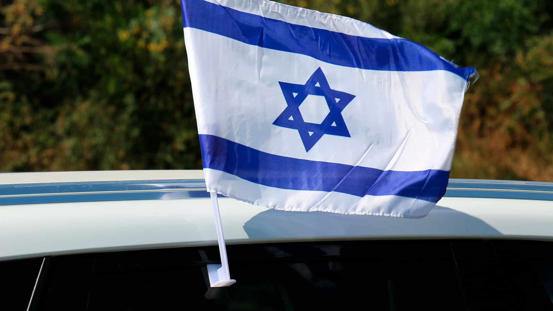 Рассмотрим кейс №12 — клиент с двойным гражданством.